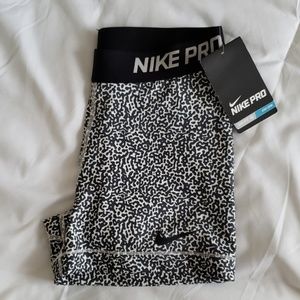 NWT Nike Pro Dri-Fit Shorts